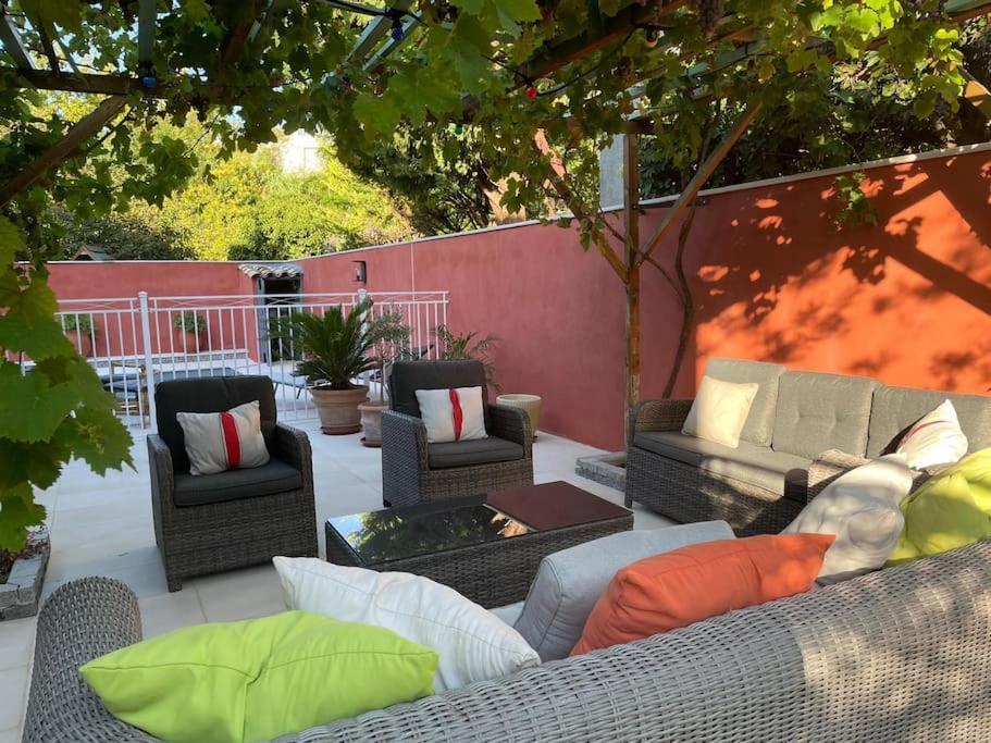 Ferienwohnung La Cigaliere De L Isle LʼIsle-sur-la-Sorgue Exterior foto